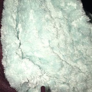 Meet your Posher, Yesenia